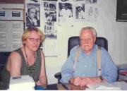 Маруся Климова и Морис Надо ,в редакции «Quinzaine littéraire», Париж, 2001 г.