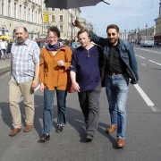 Владимир Богомяков, Маруся Климова, Андрей Струков на Невском проспекте, СПб, 2004 г. (фото Игорь Плотников)